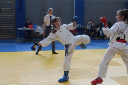 Karateisti iz Dupleka uspešni na OSNOVNOŠOLSKI LIGI 2021/2022